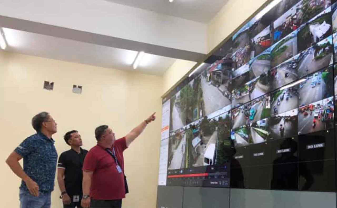 UPDATES ON THE CONSTRUCTION OF THE CABANATUAN CITY COMMAND CENTER